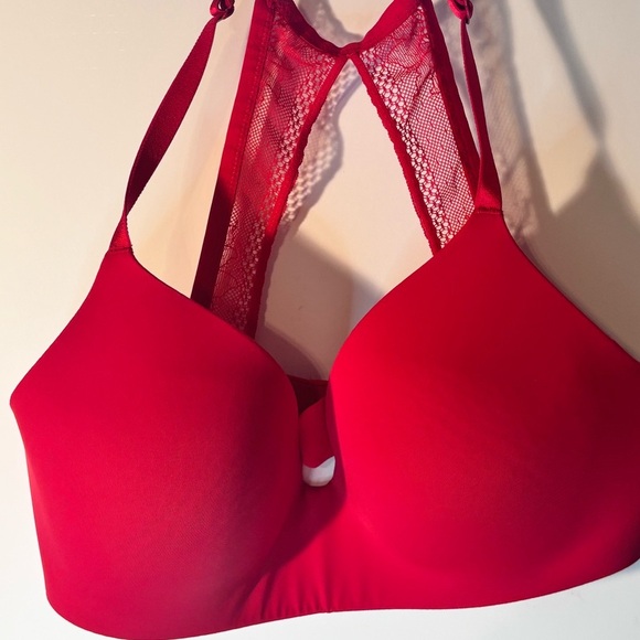 Victoria’s Secret Perfect Shape Bra - 34D 🌟 - Picture 3 of 11